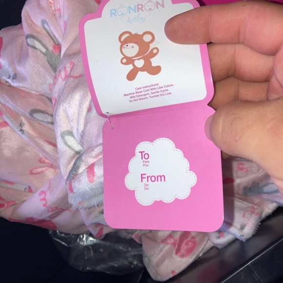 Snugly baby faux mink bathrobe - Picture 3 of 3